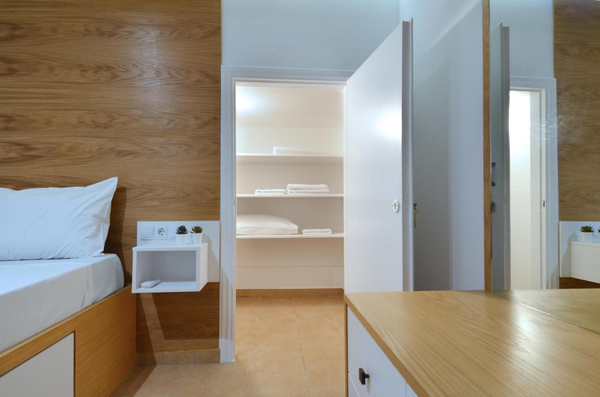 Acropolis, A Nice And Minimal Apartment アテネ エクステリア 写真